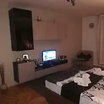 Heni Διαμέρισμα Nagykanizsa