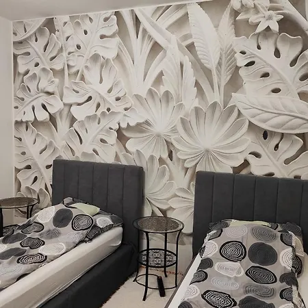 Apartment Heni