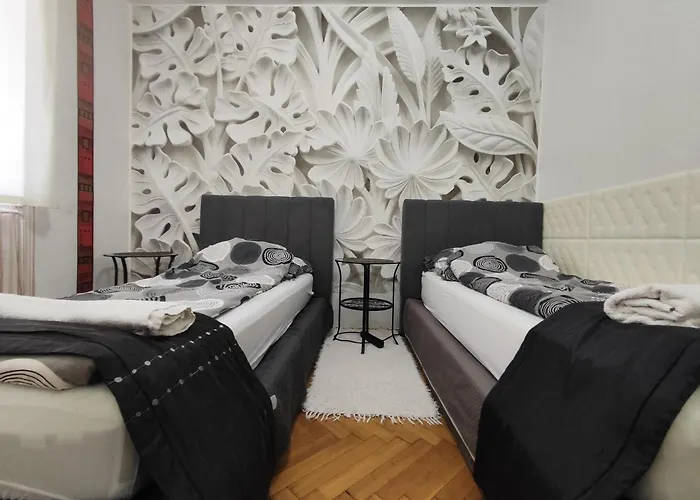 Heni Надьканижа